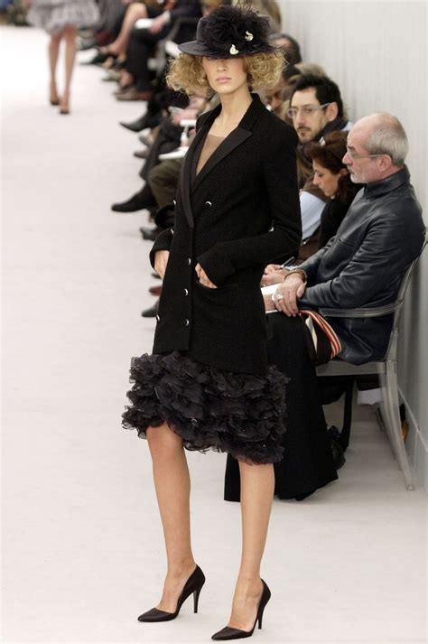 chanel spring 2004 couture|Chanel fashion wikipedia.